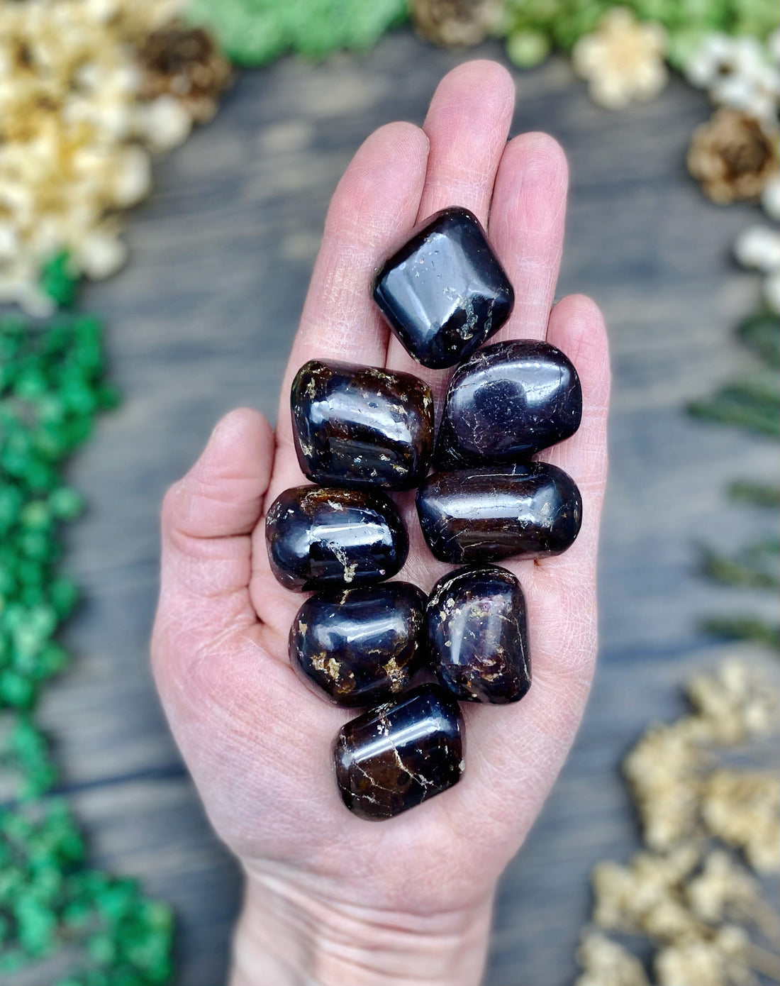 Garnet Tumbled Stone