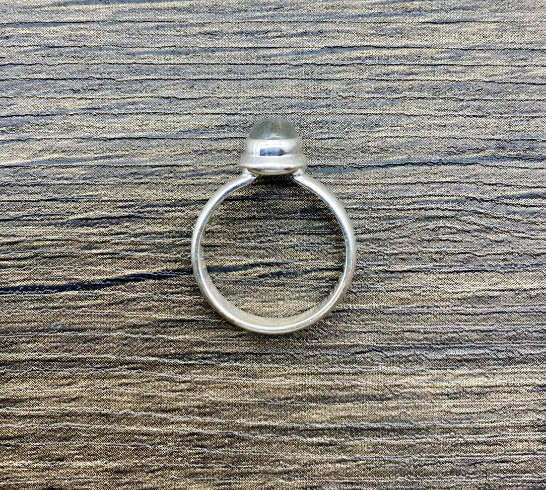 Ring - Labradorite Small Oval