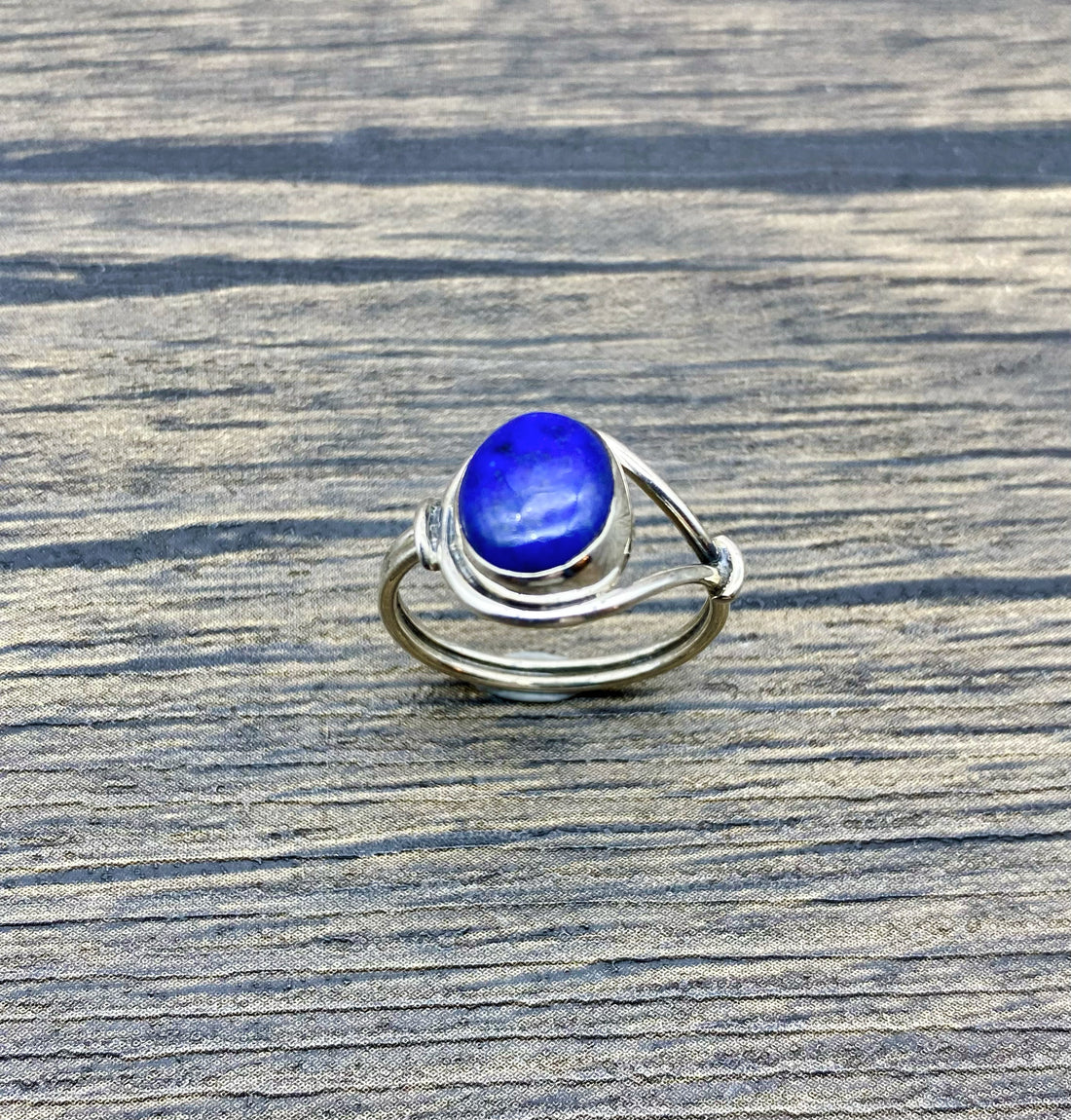 Ring - Lapis Lazuli Circle Loop